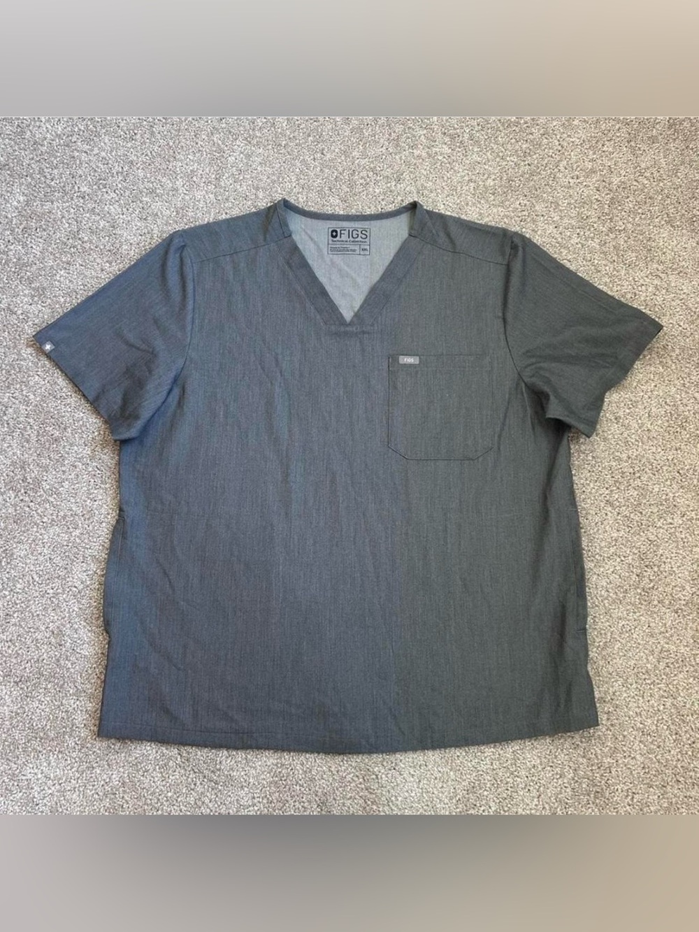FIGS Technical Collection Heather Gray V-Neck Scrub Top XXL